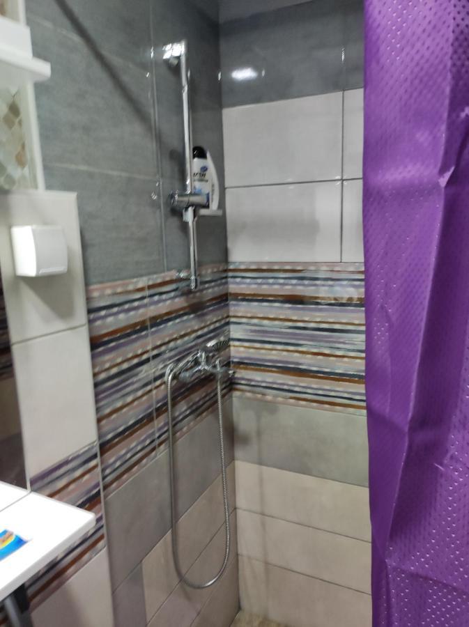 Prenociste Indija Hrvic Appartement Buitenkant foto