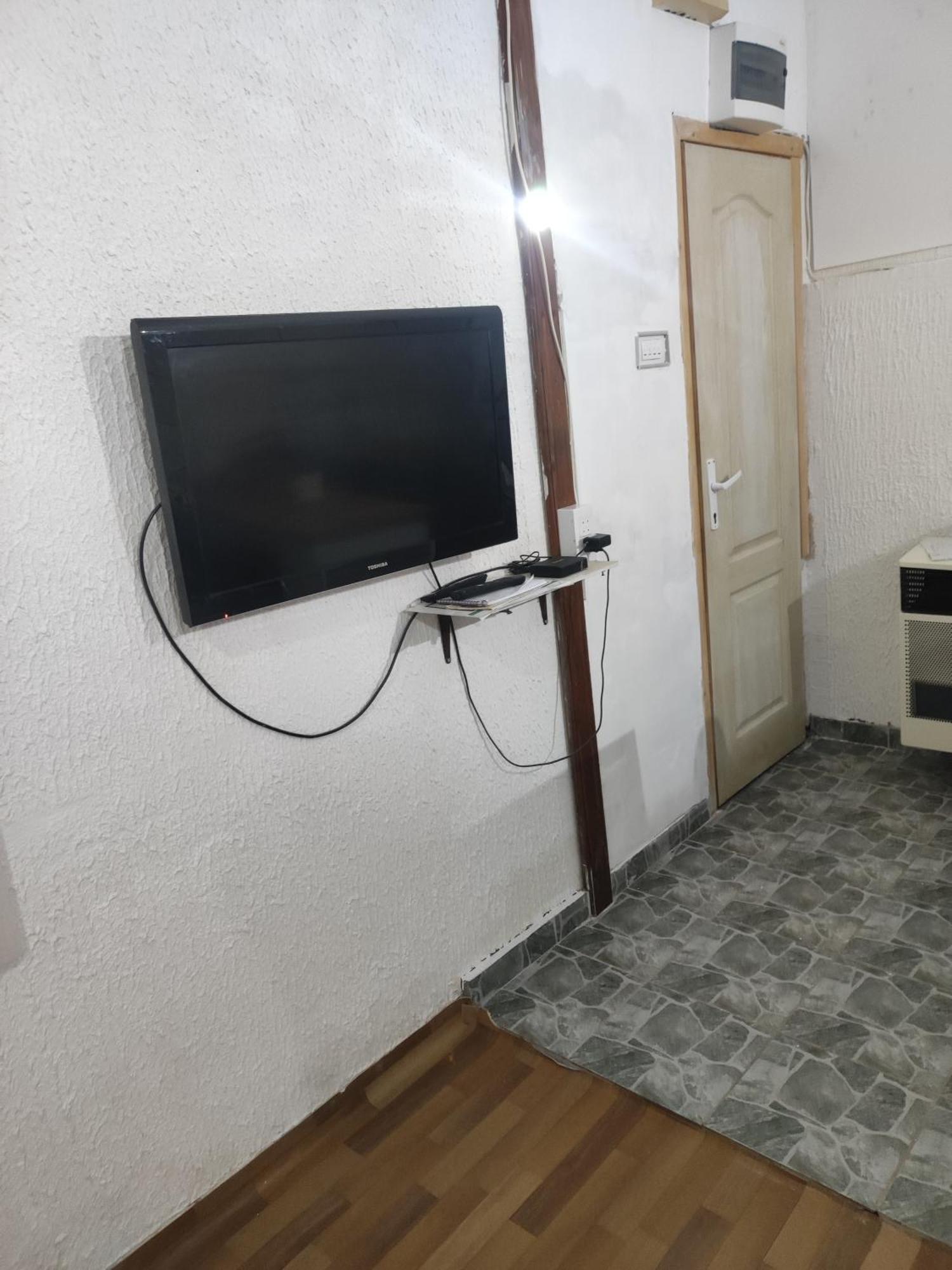 Prenociste Indija Hrvic Appartement Buitenkant foto